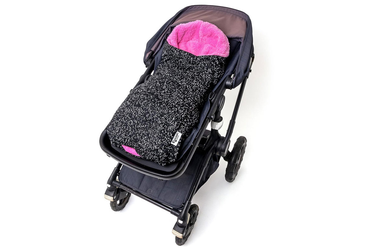 Cocoon blankets for car seats and prams